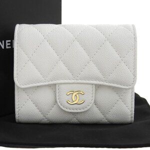 CHANEL Authentic White Caviar Leather Logo Wallet